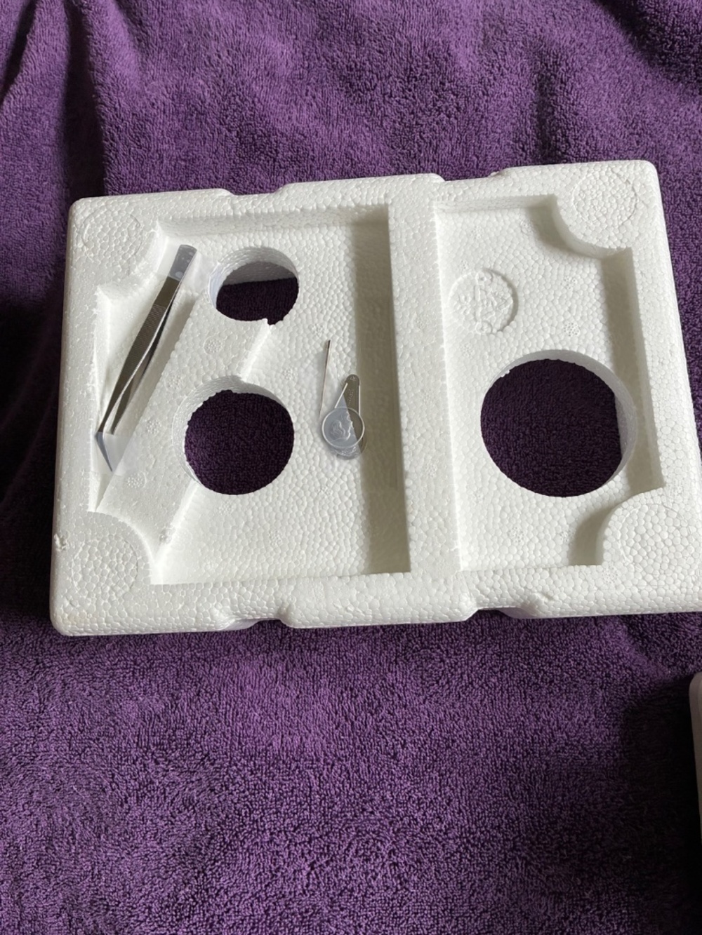 New in Box Singer Portable Sewing Machine - Picture 6 of 7